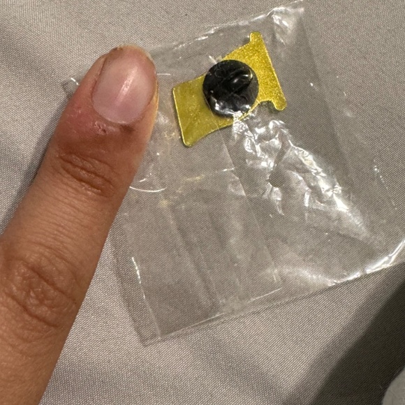 American flag pin - Picture 2 of 2